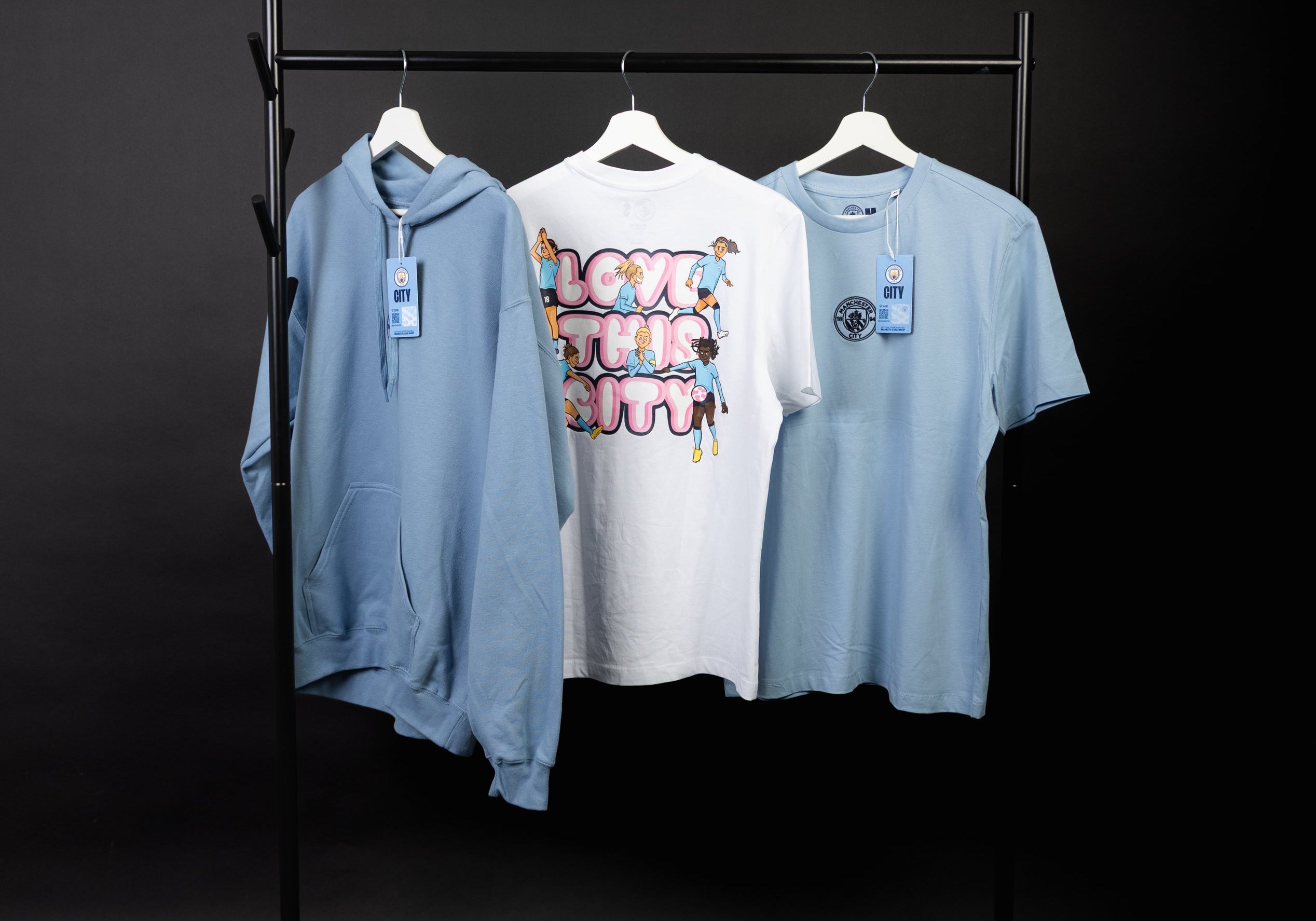 Where Can I Find Official Women’s Football Merch Online?